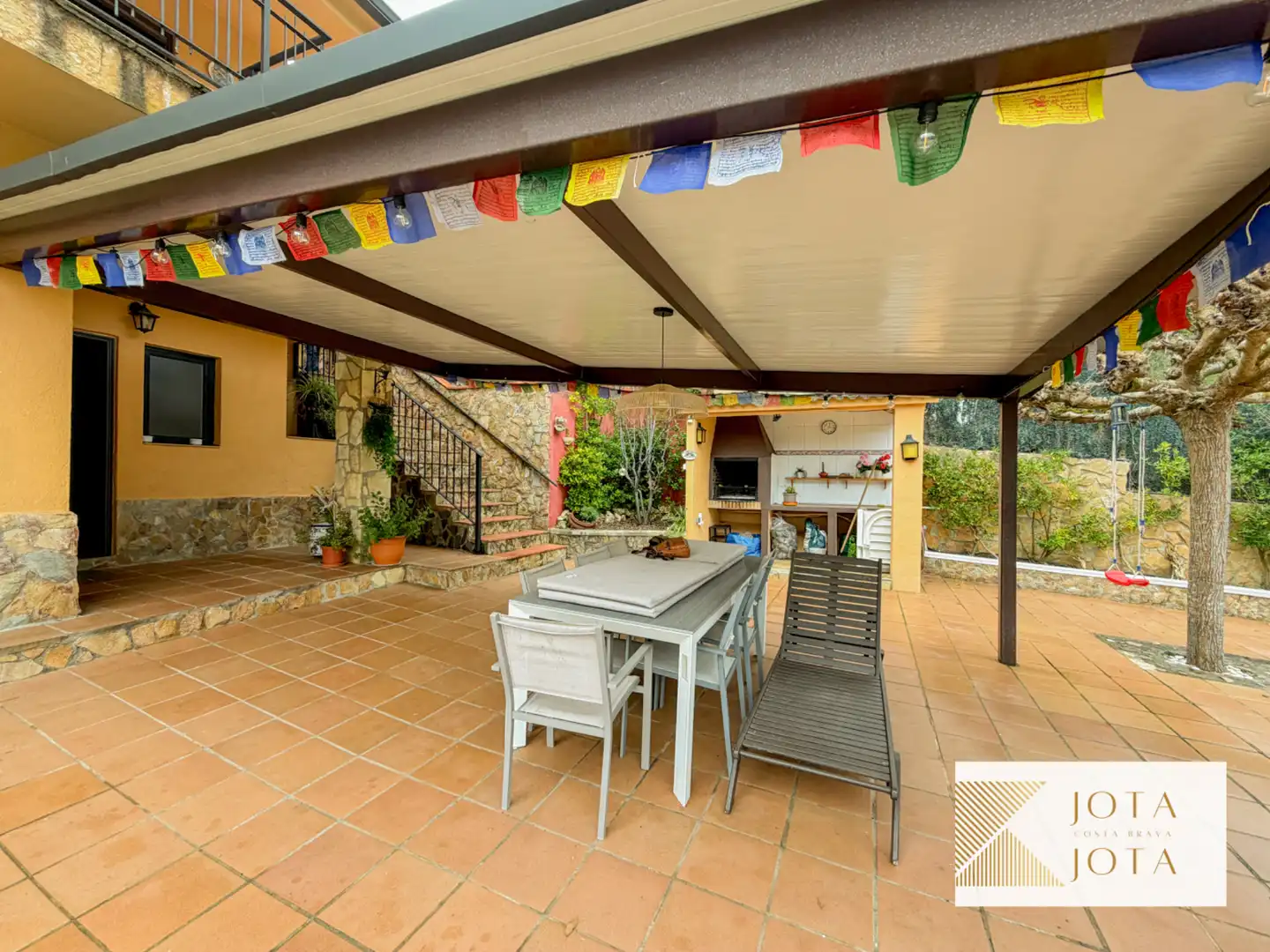 House with terrace for sale in Montbarbat, imagen 3