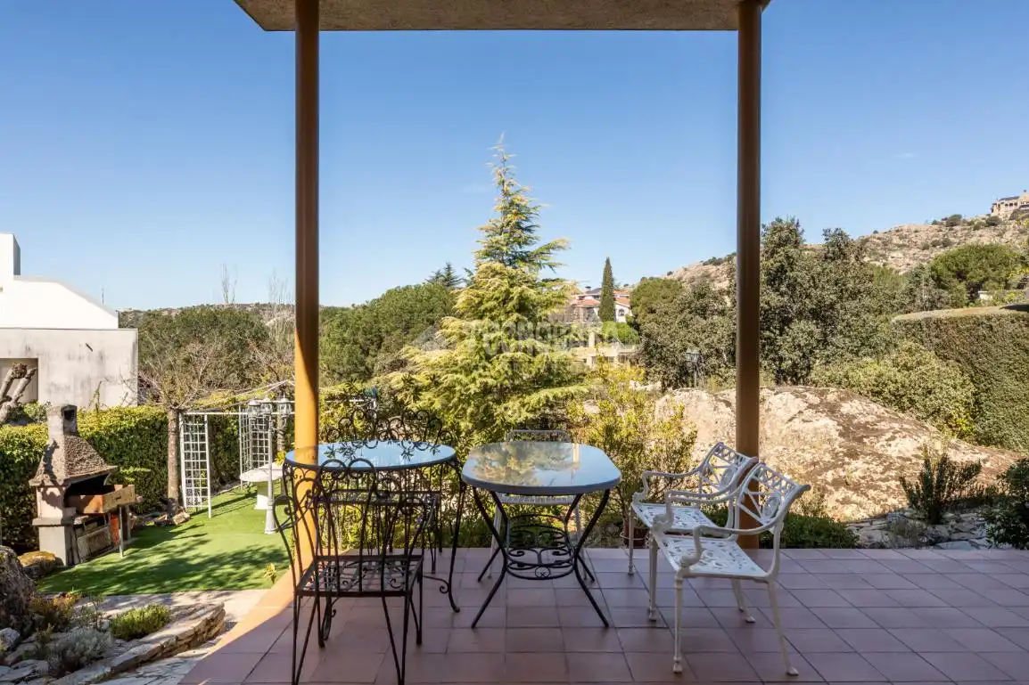 Terraza de Casa o chalet en venta en Torrelodones con Calefacción, Jardín privado y Piscina