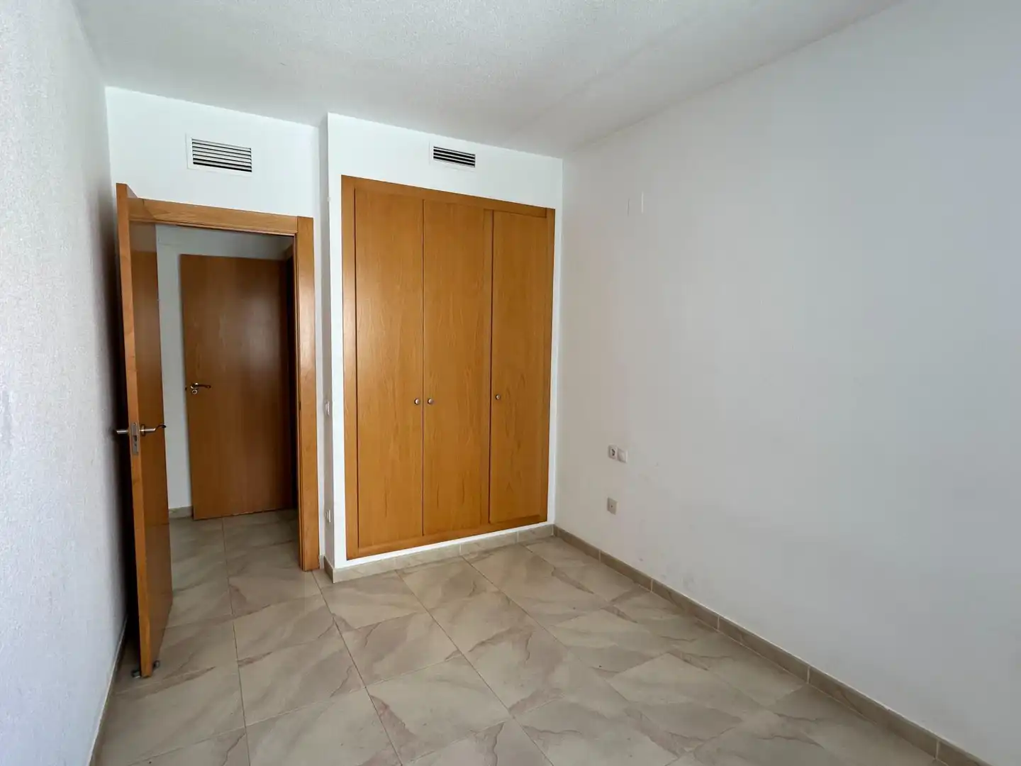 Appartamento con terrazza in vendita a Calle Calle Camino de Forna, imagen 9