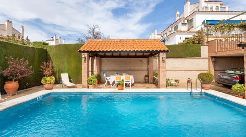 Foto 2 de Casa adosada en venta en Calle Mimbres Ur.monteluz, Peligros, Granada