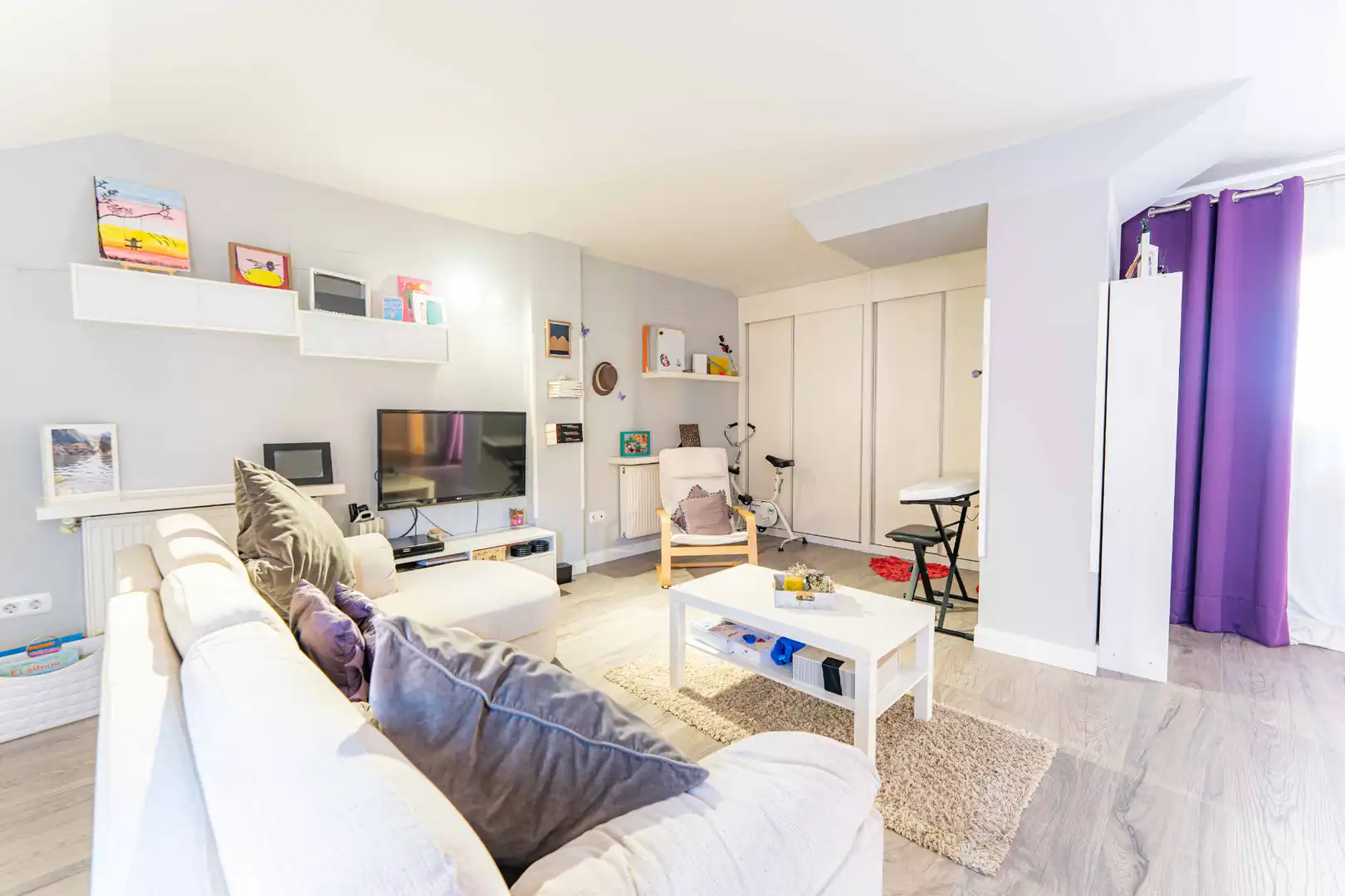 Wohnzimmer von Dachboden zum Verkauf in Arroyomolinos (Madrid) mit Heizung, Parkett und Terrasse