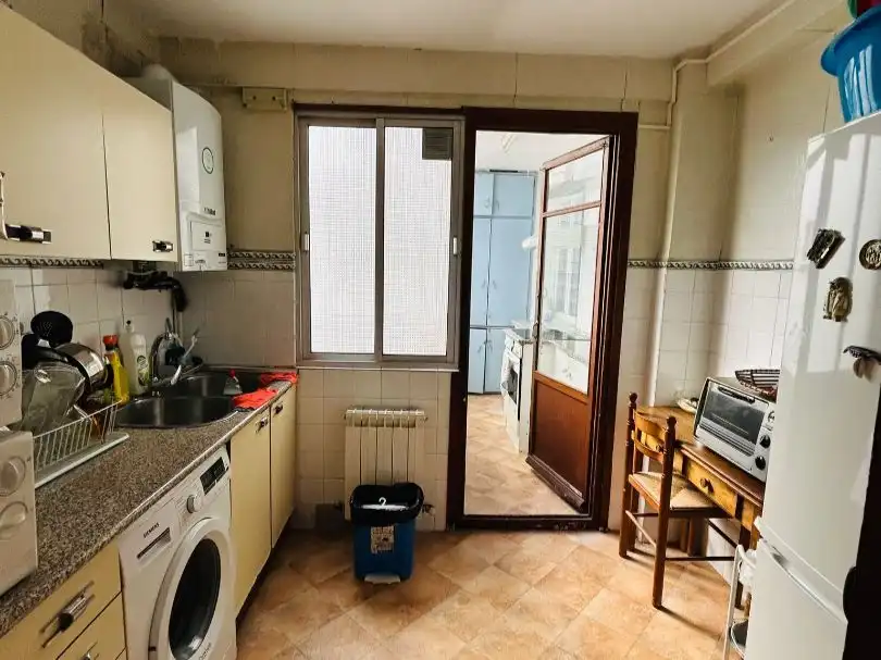Piso con ascensor en venta en Calle, linares 29,2A, imagen 5