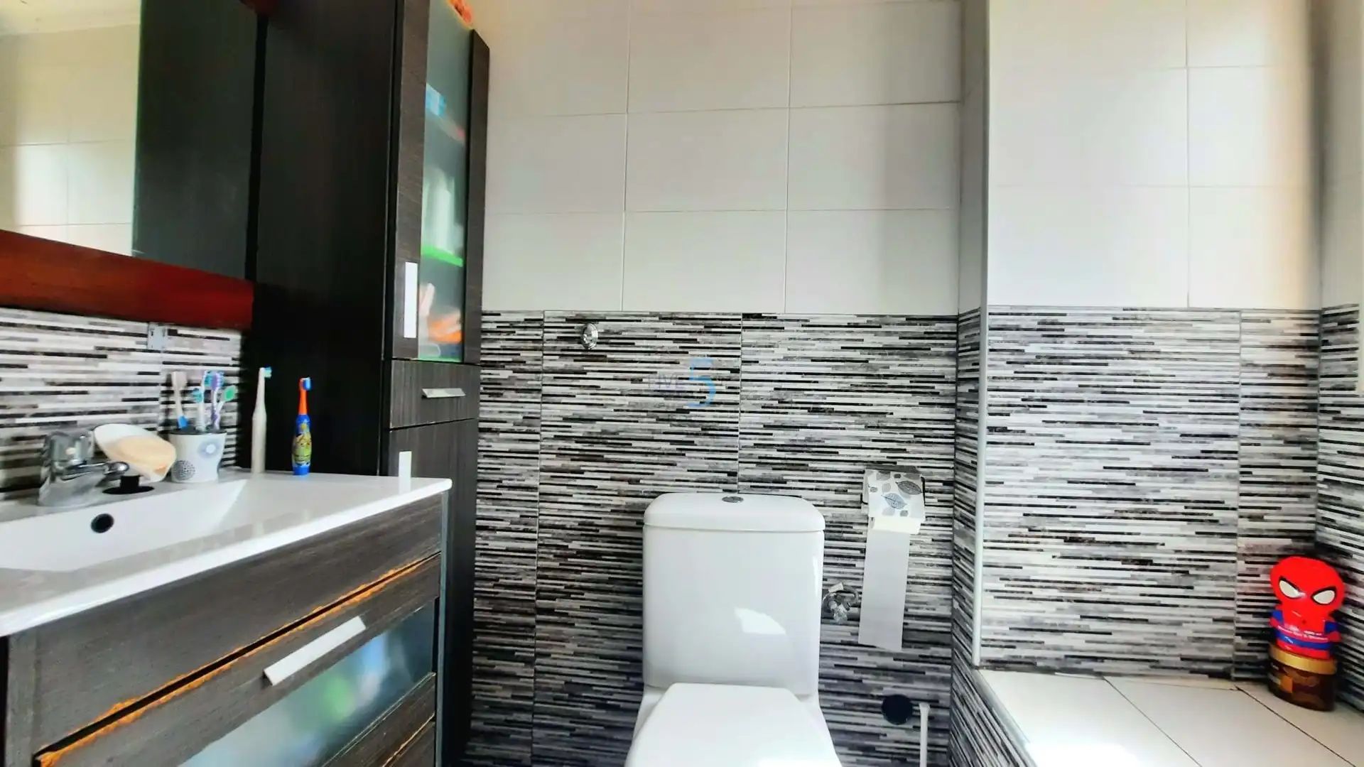Baño de Piso en venta en Almoradí con Trastero, Amueblado y Balcón