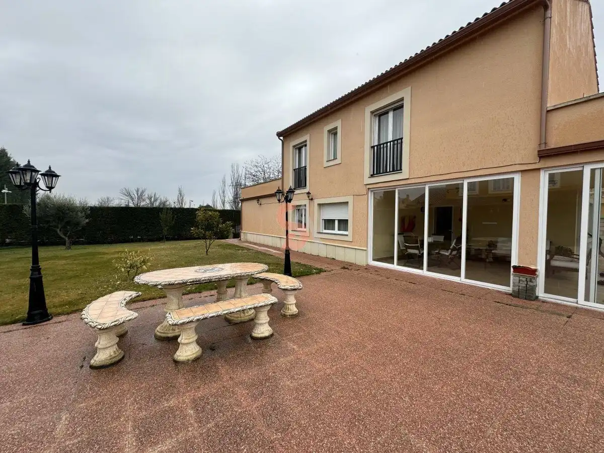 Casa amb terrassa en venda a RÍO PISUERGA, imagen 84