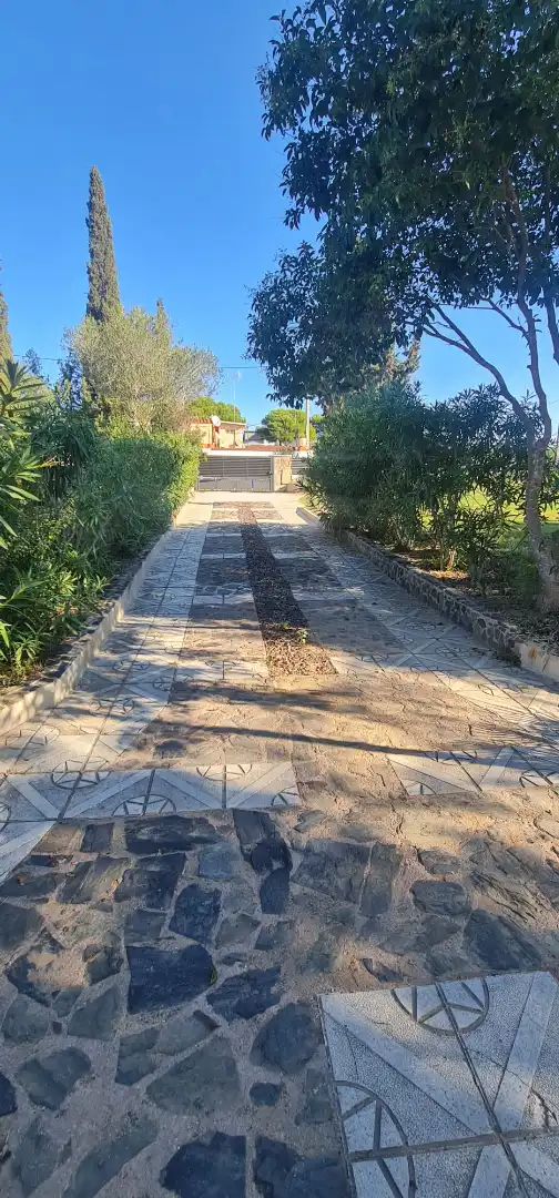 Vista exterior de Casa o xalet en venda en Tarragona amb Aire condicionat, Calefacció i Jardí privat