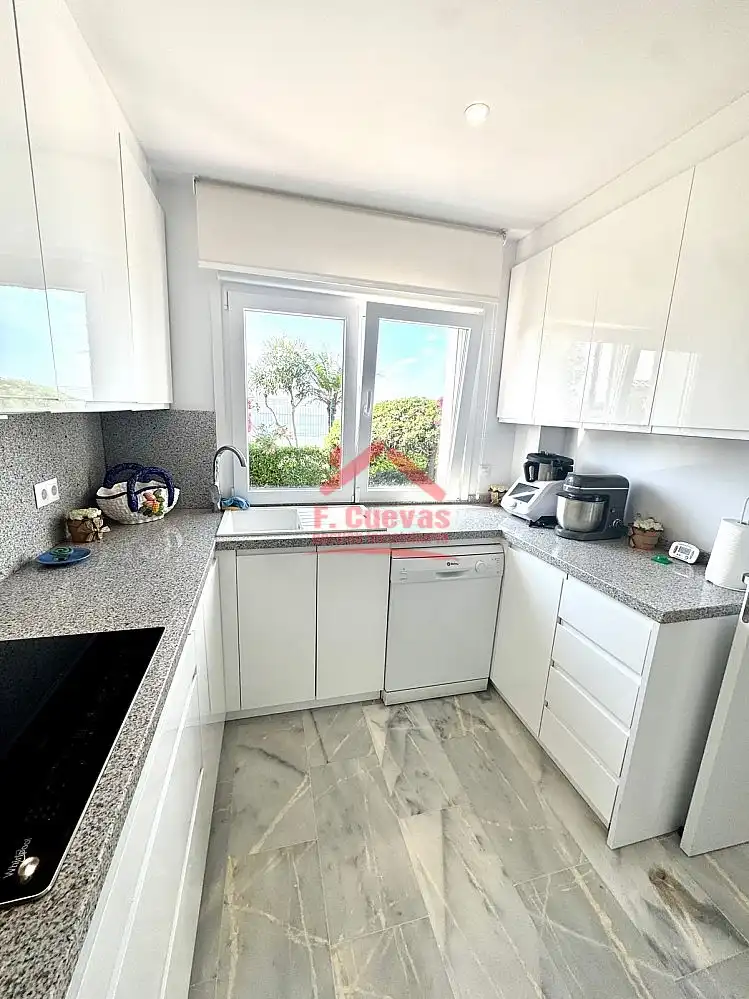 Terraced house with pool for sale in El Peñoncillo, imagen 9