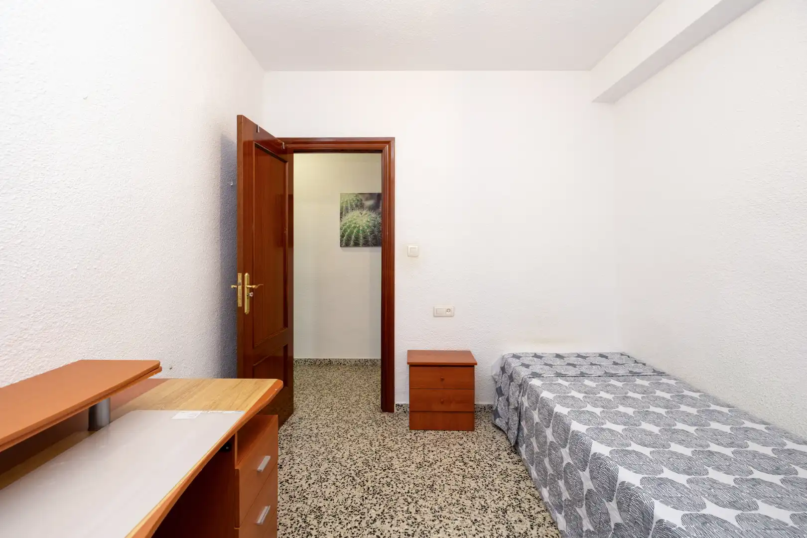 Appartamento con terrazza in affitto a Calle Doctor Pareja Yébenes 6, imagen 6