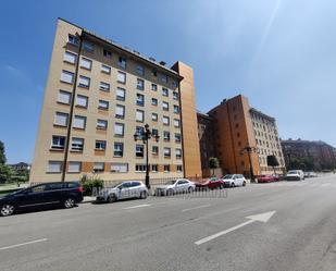 Exterior view of Flat to rent in Oviedo 