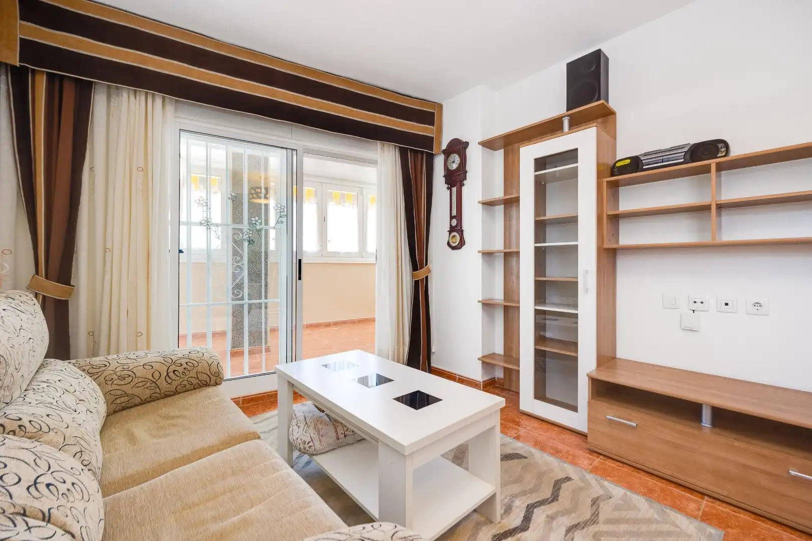 Ático con ascensor en venta en Calle Calle Finlandia, imagen 3