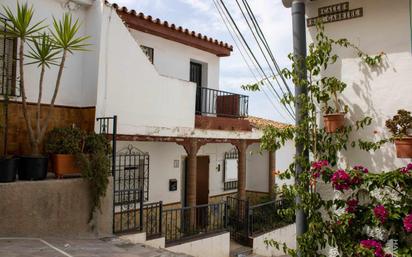 Vista exterior de Casa o xalet en venda en Vélez-Málaga amb Terrassa