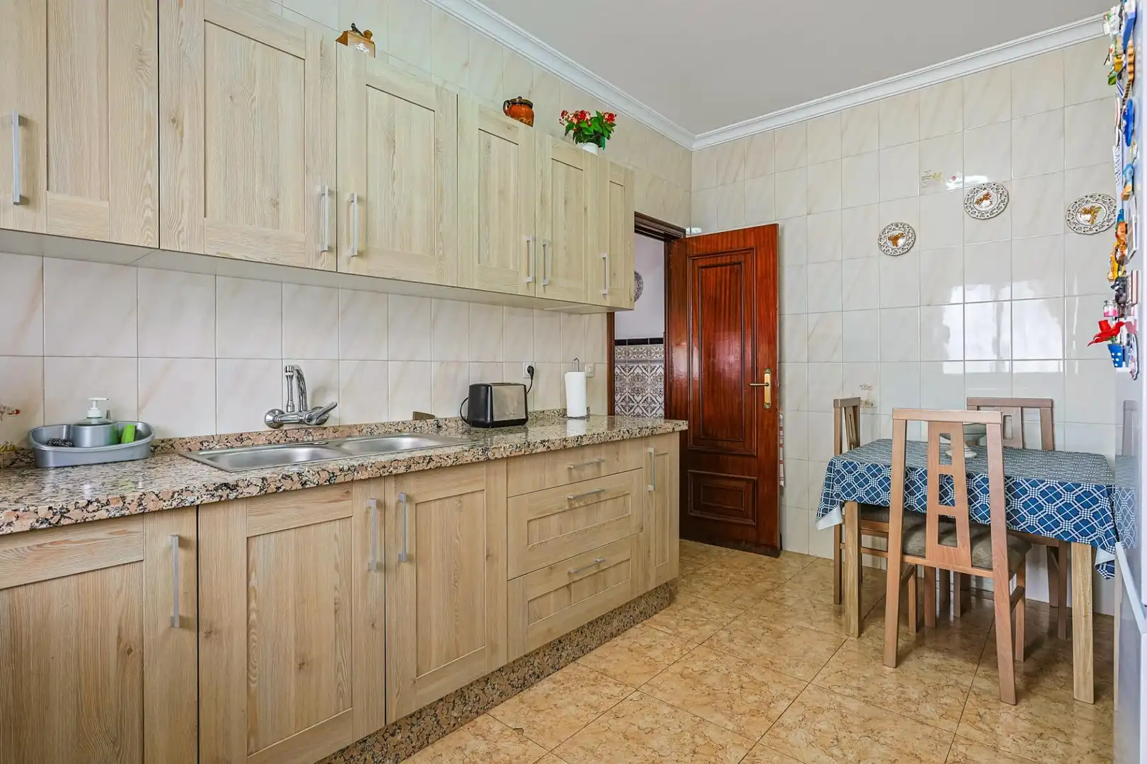 Cocina de Casa o chalet en venta en Sevilla con Aire acondicionado y Terraza