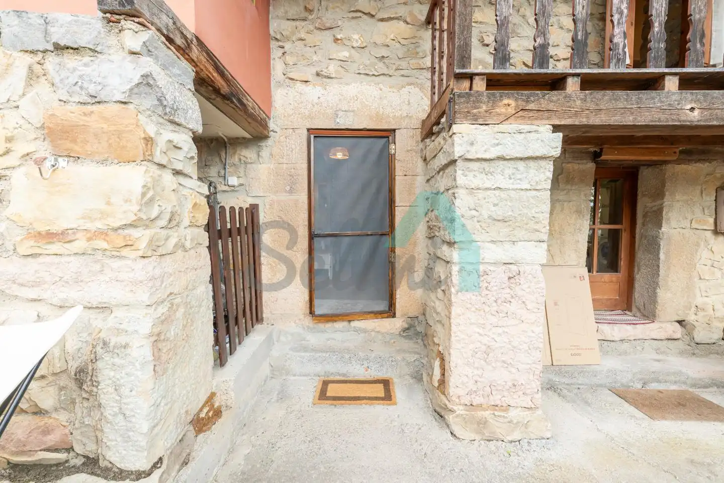 Einfamilien-Reihenhaus zum Verkauf in Lugar Bustiello, Proaza