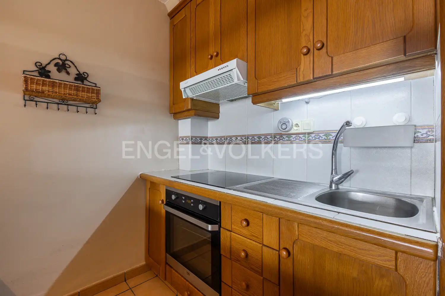 Kitchen of Flat for rent in Dénia  with Air Conditioner, Heating and Terrace