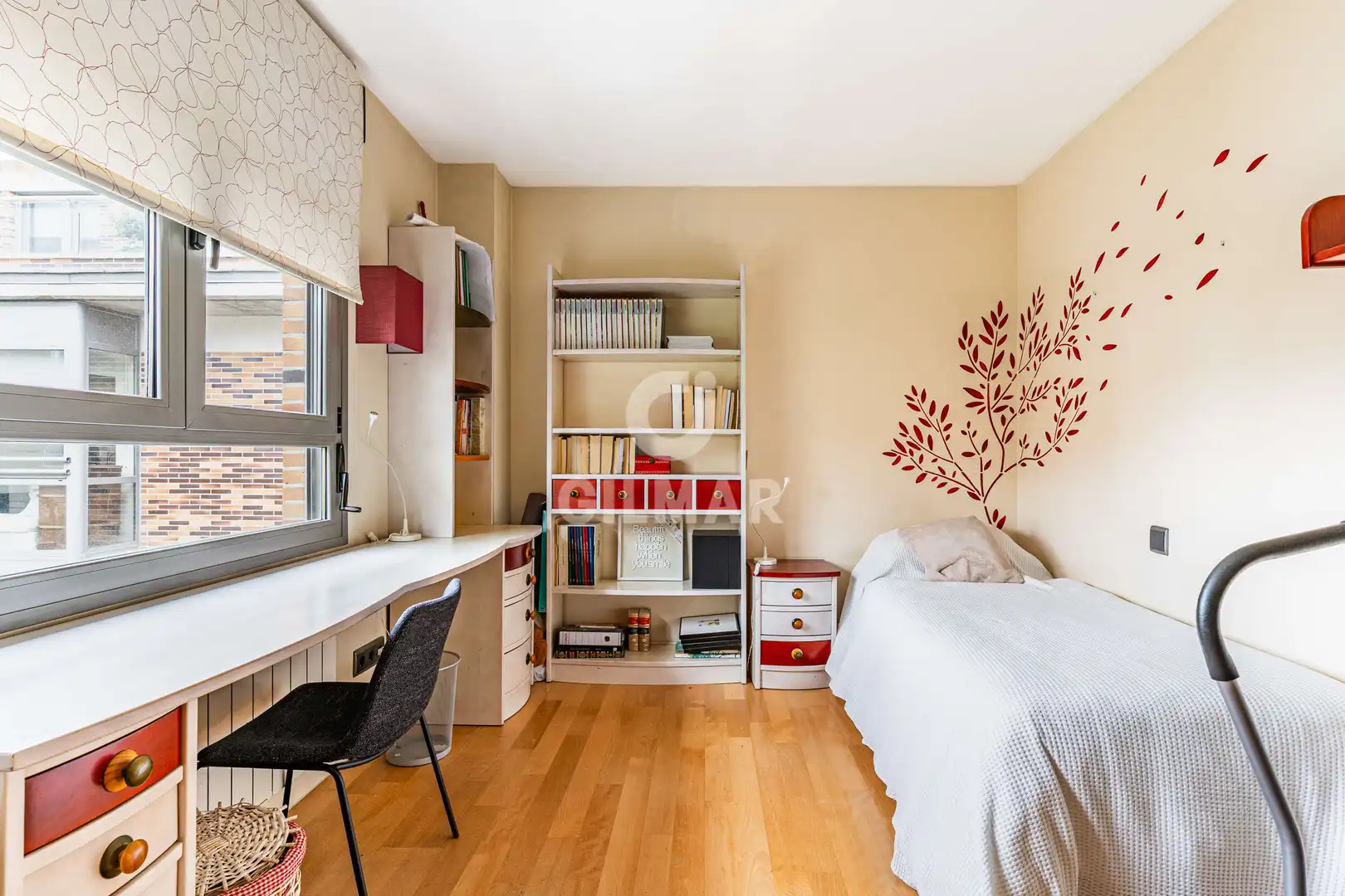 Schlafzimmer von Maisonette zum Verkauf in Madrid mit Heizung, Privatgarten und Abstellraum