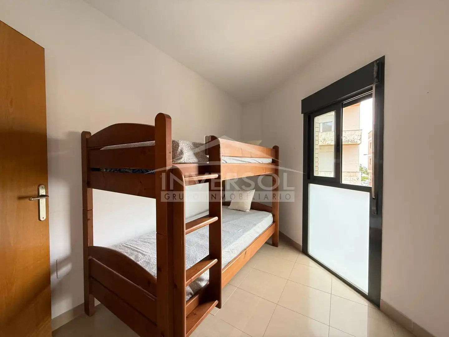Habitación de Piso en venta en El Ejido con Amueblado