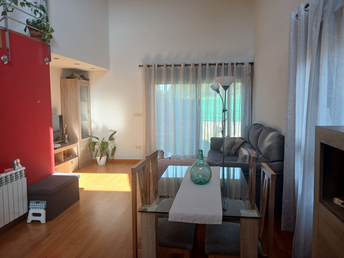 Living room of Single-family semi-detached for sale in Tomiño  with Storage room