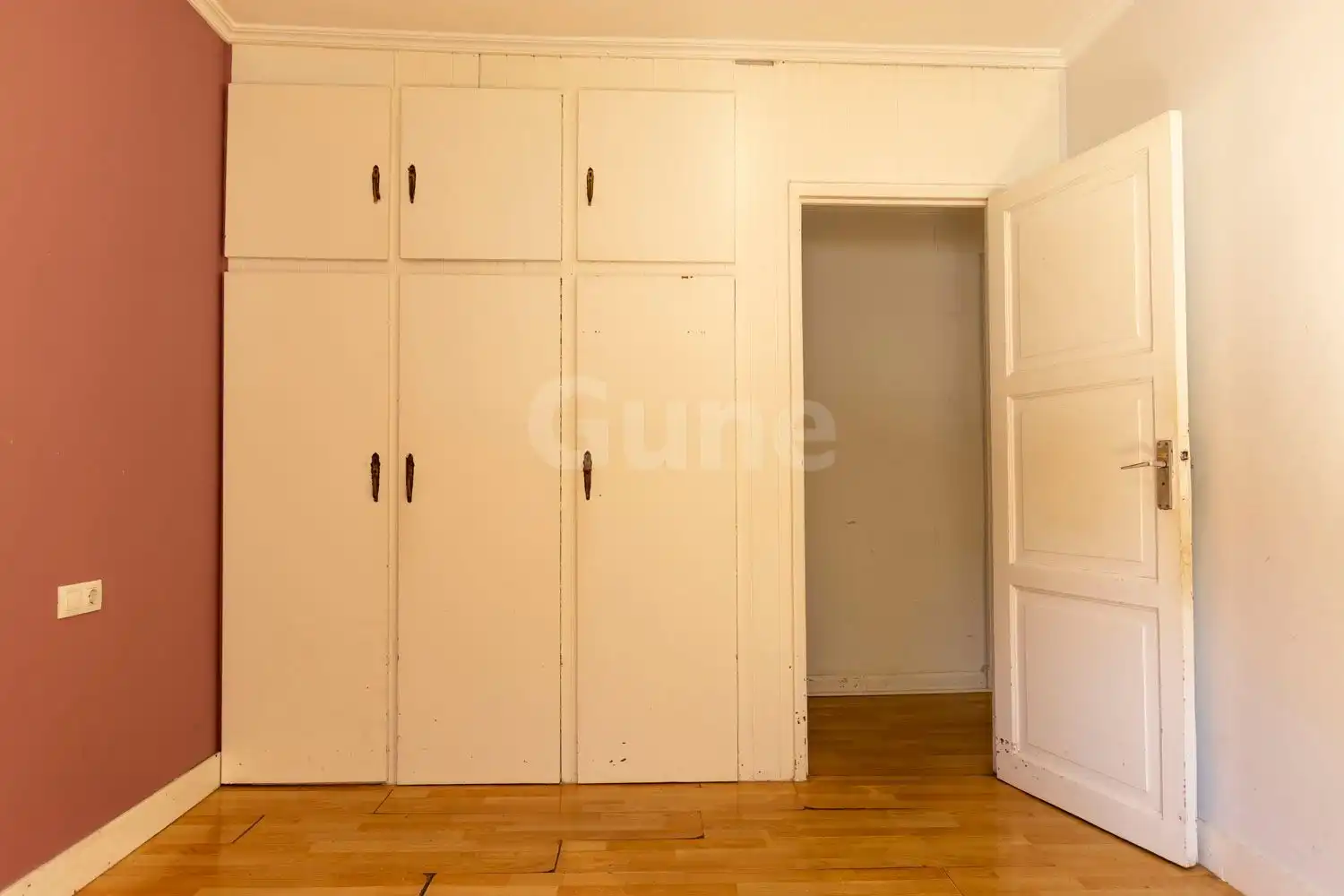 Habitación de Piso en venta en Beasain con Calefacción y Trastero