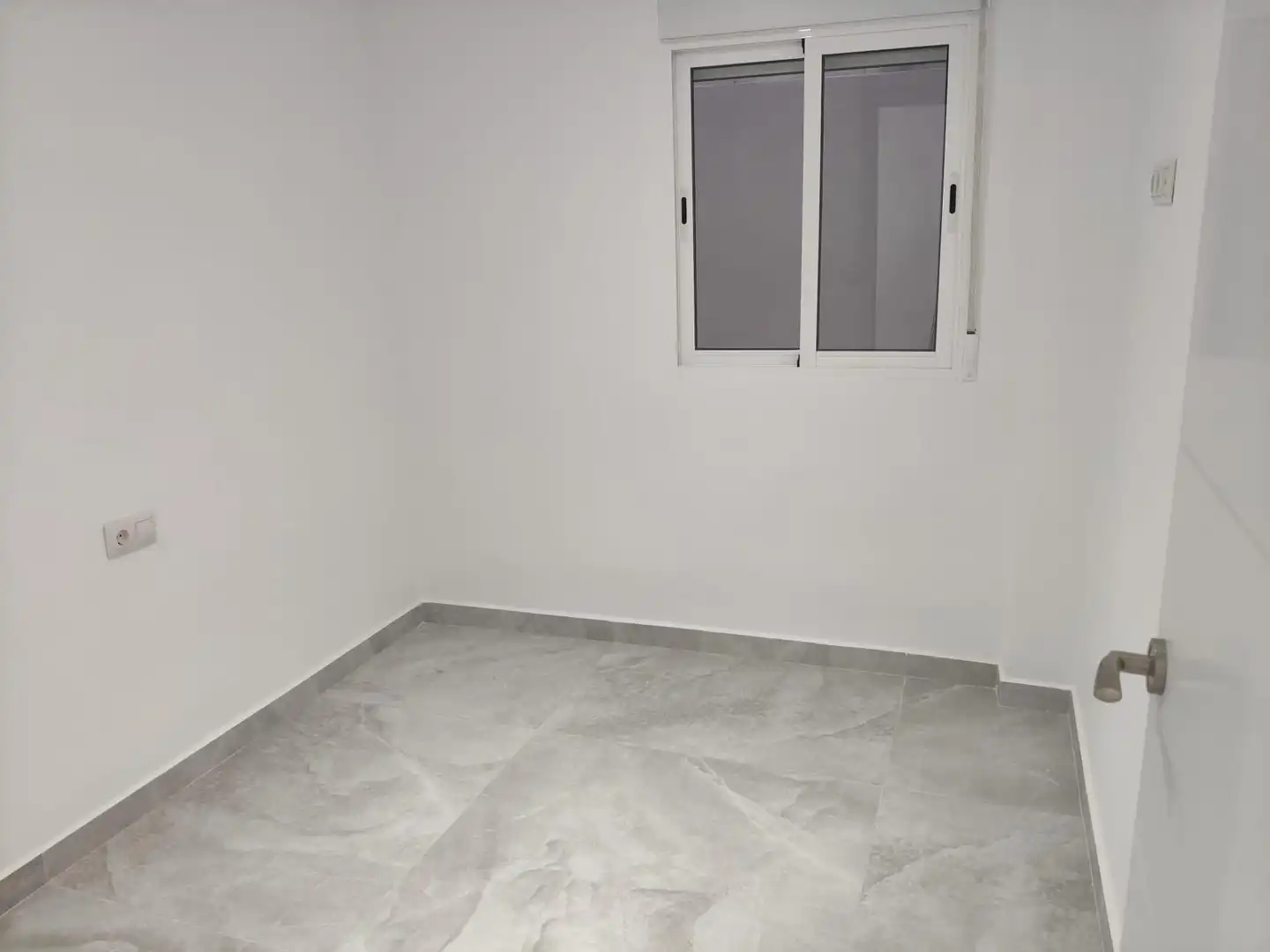 Habitación de Piso en venta en Benetússer