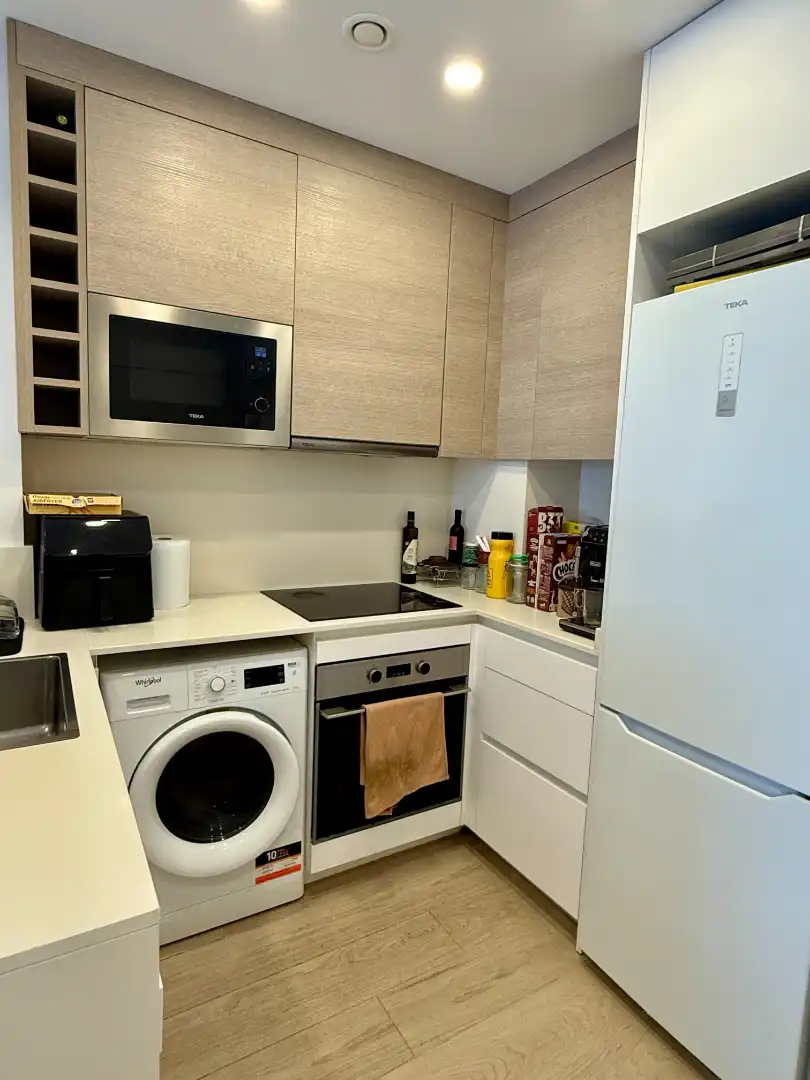 Küche von Wohnung zum Verkauf in Barcelona mit Klimaanlage, Heizung und Parkett