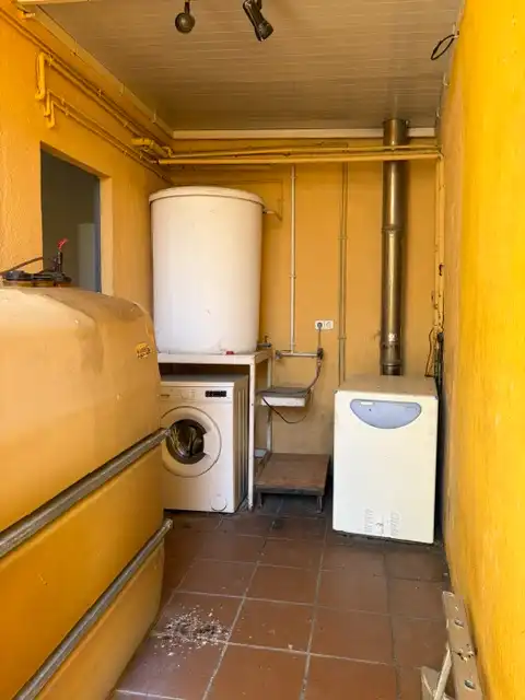 Casa adosada en venta en Esparreguera con Calefacción, Terraza y Trastero