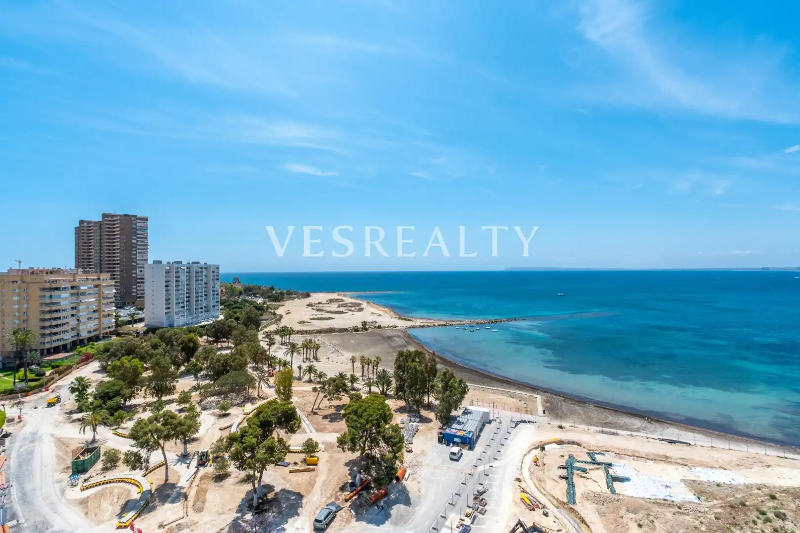 Vista exterior de Àtic de lloguer en Alicante / Alacant amb Jardí privat, Terrassa i Balcó