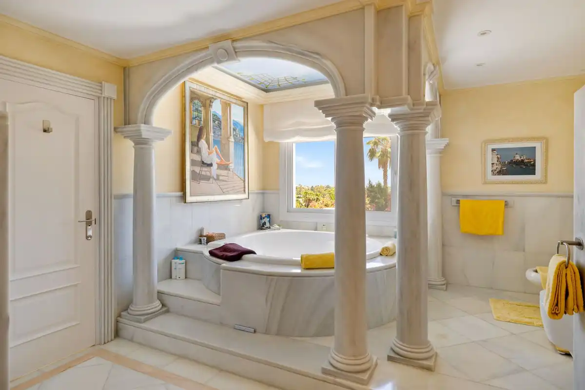 Villa avec piscine à vendre à Nueva Andalucía, imagen 37