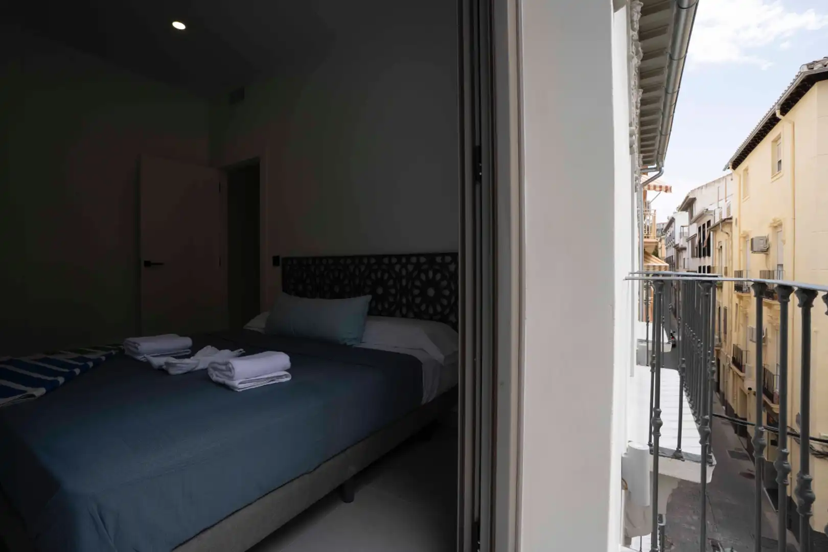 Schlafzimmer von Wohnung zur Miete in Granada mit Klimaanlage, Heizung und Möbliert