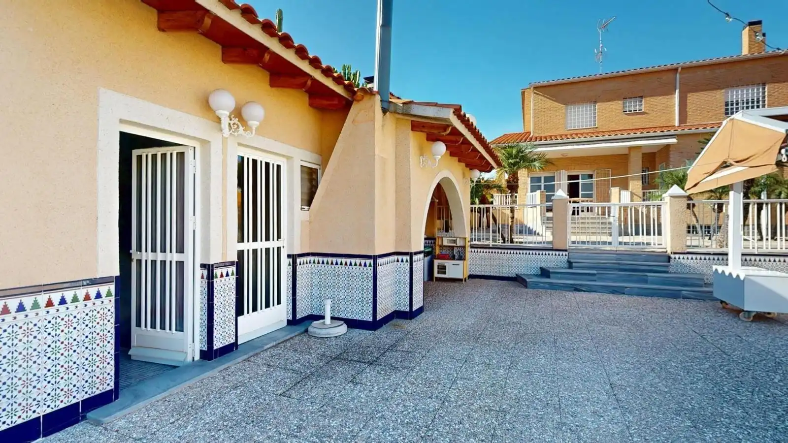 Exterior view of Houses for sale in Murcia  with Terrace, Storage room and Swimming Pool