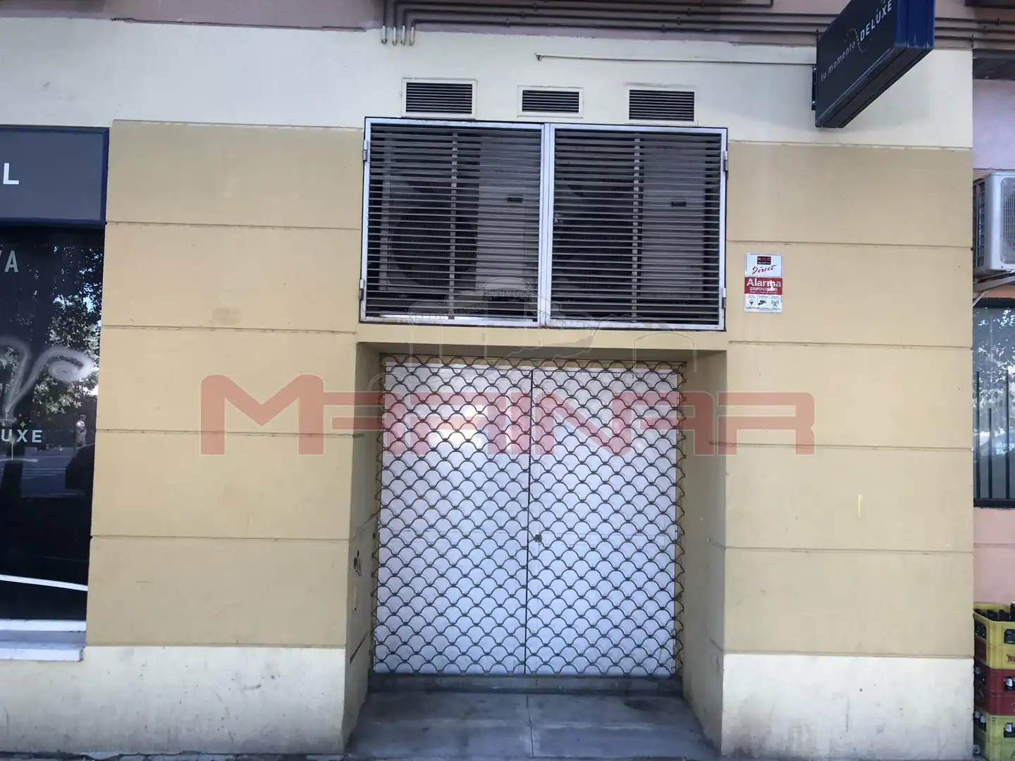 Exterior view of Commercial properties for sale in Aranjuez  with Air Conditioner