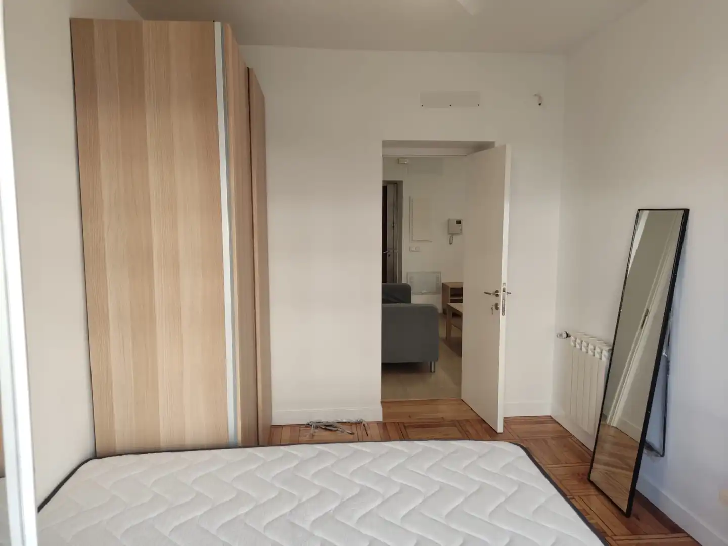 Bedroom of Flat for share in Madrid  with Heating, Furnished and Oven