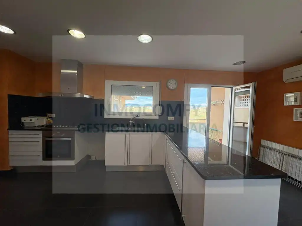 Piso con ascensor en venta en La Bisbal d'Empordà, imagen 21