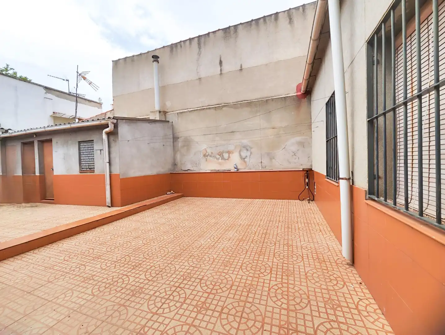 Terrassa de Casa o xalet en venda en Puertollano amb Calefacció, Traster i Moblat
