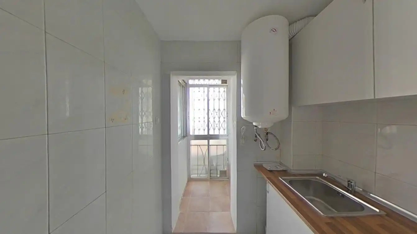 Kitchen of Flat for sale in Madrid