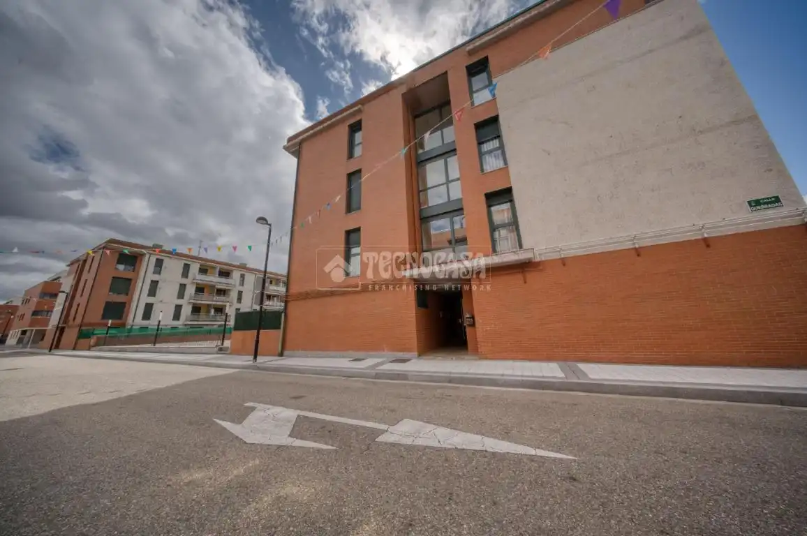 Vista exterior de Piso en venta en Arroyo de la Encomienda con Aire acondicionado y Calefacción