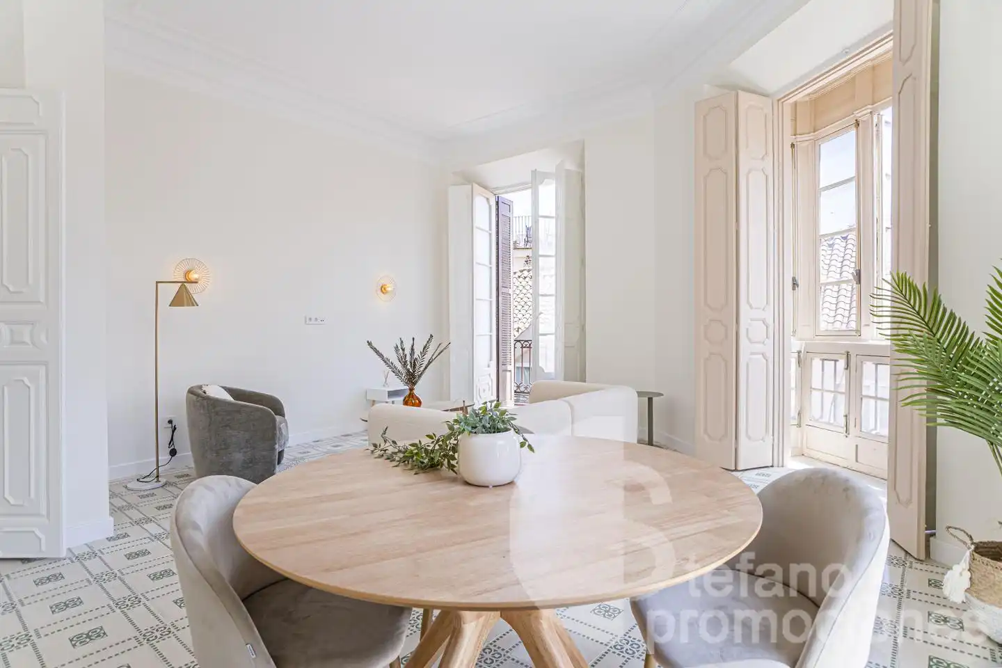 Flat with terrace for sale in Calle Niño de Guevara, imagen 2