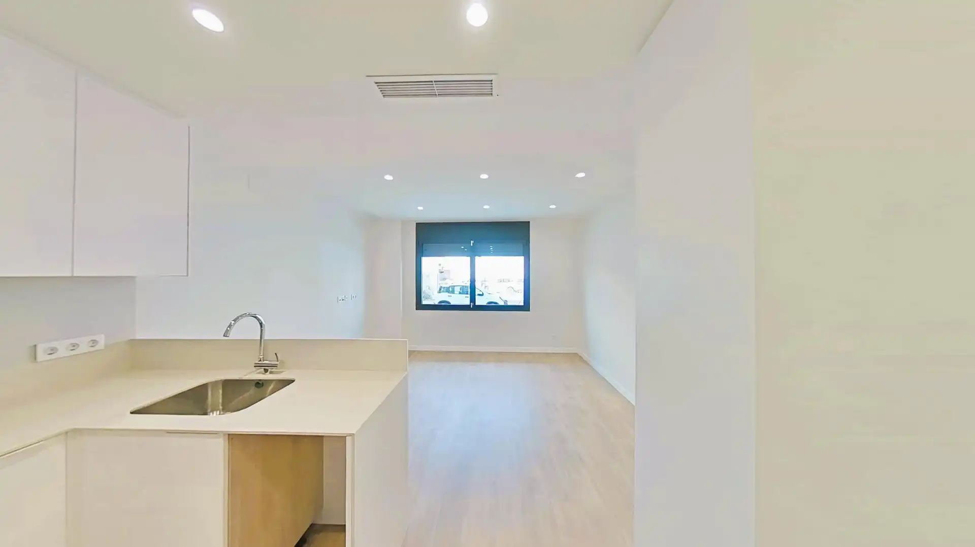 Cocina de Planta baja en venta en Cubelles con Aire acondicionado, Calefacción y Jardín privado
