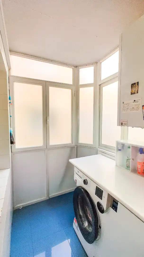 Baño de Piso en venta en Madrid con Aire acondicionado, Calefacción y Jardín privado