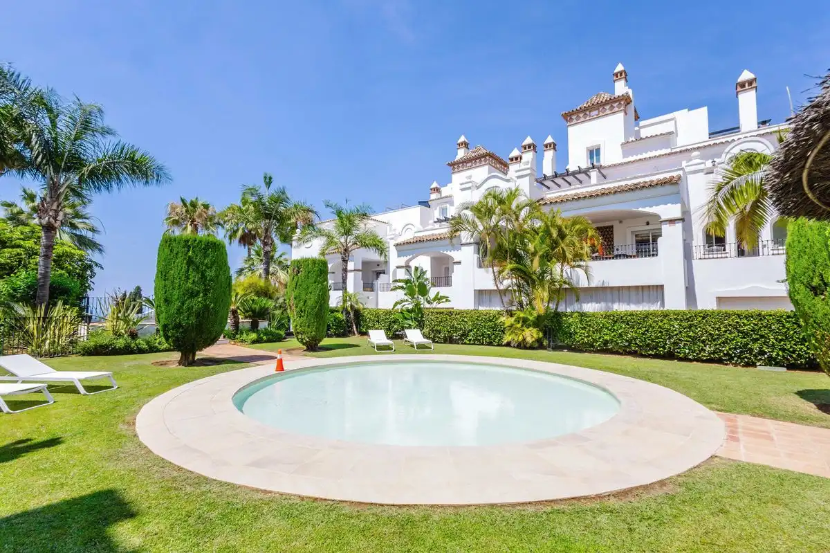 Garden of Duplexes for sale in Marbella  with Air Conditioner, Heating and Private garden