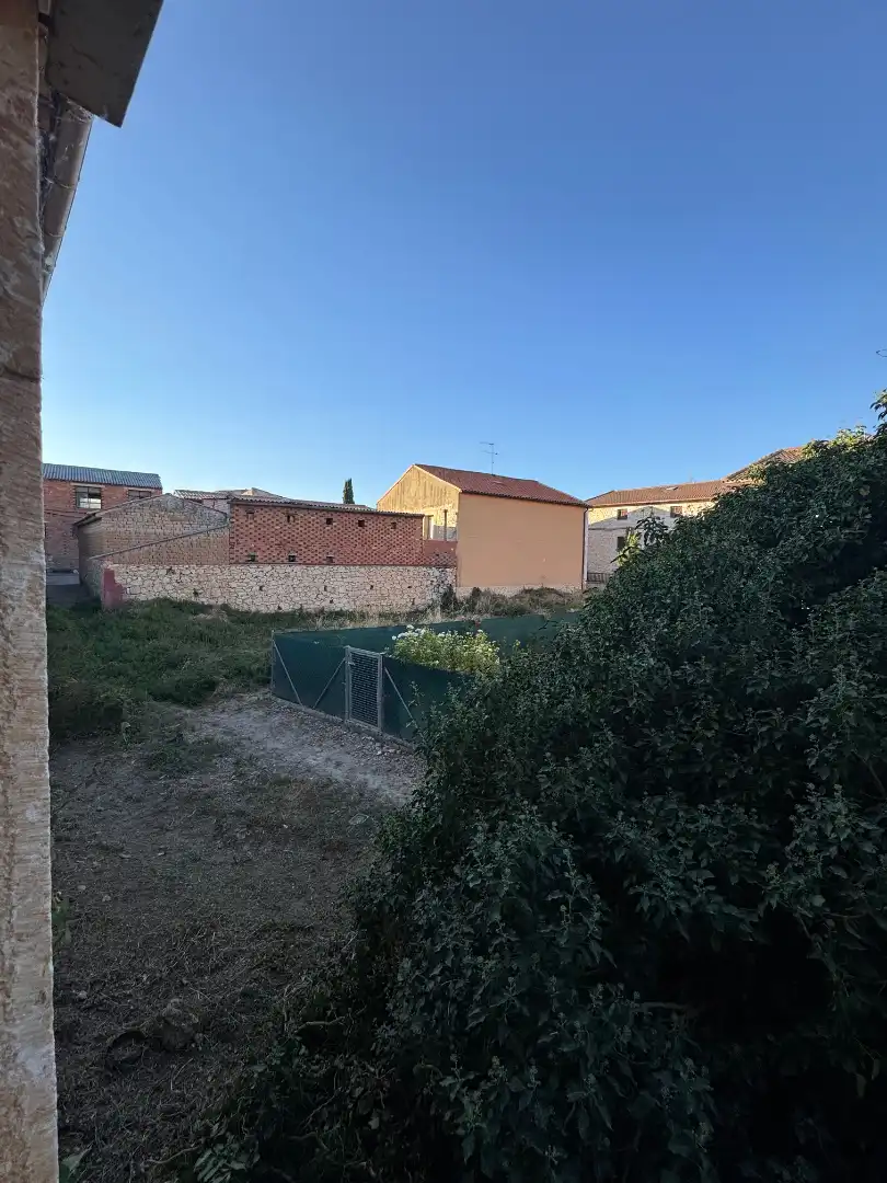Country homes for sale in Adrada de Haza  with Private garden, Parquet flooring and Storage room
