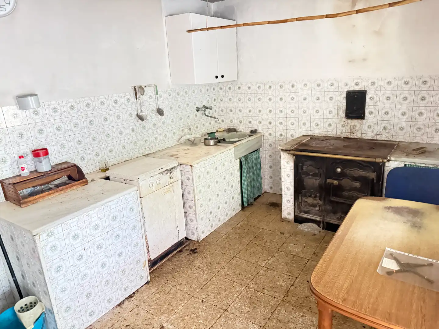 Cuina de Finca rústica en venda en Loiu amb Jardí privat