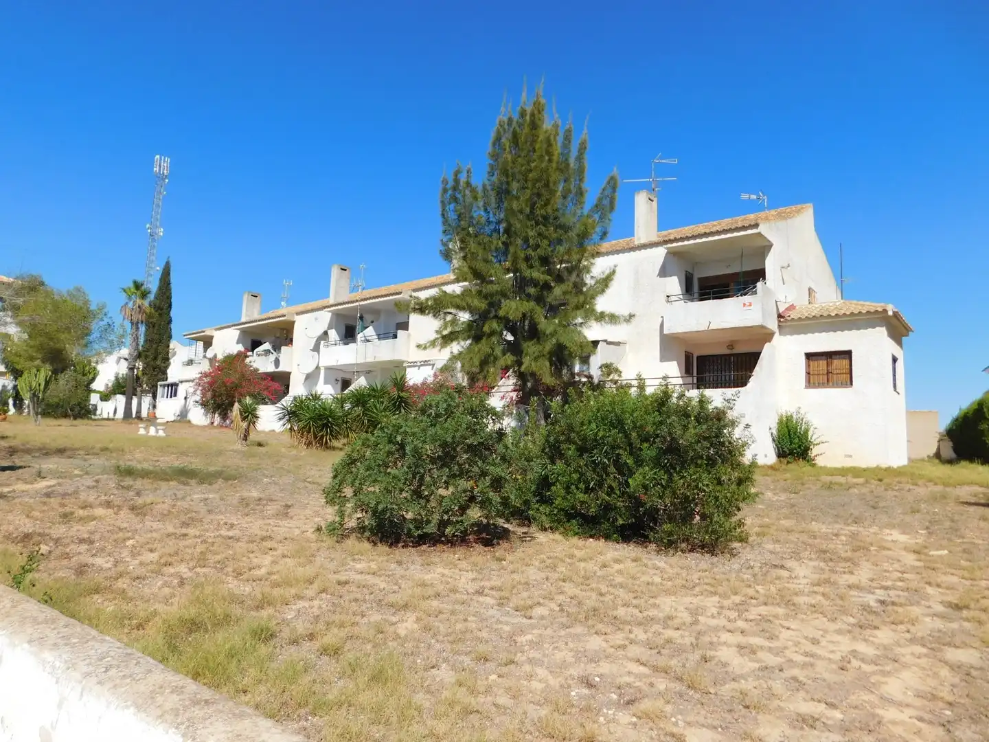 Apartamento con terraza en venta en Orihuela Costa