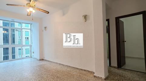 Photo 2 of Flat for sale in Calle Mendoza, 14, Parque Ayala - Jardín de la Abadía - Huelín, Málaga Capital