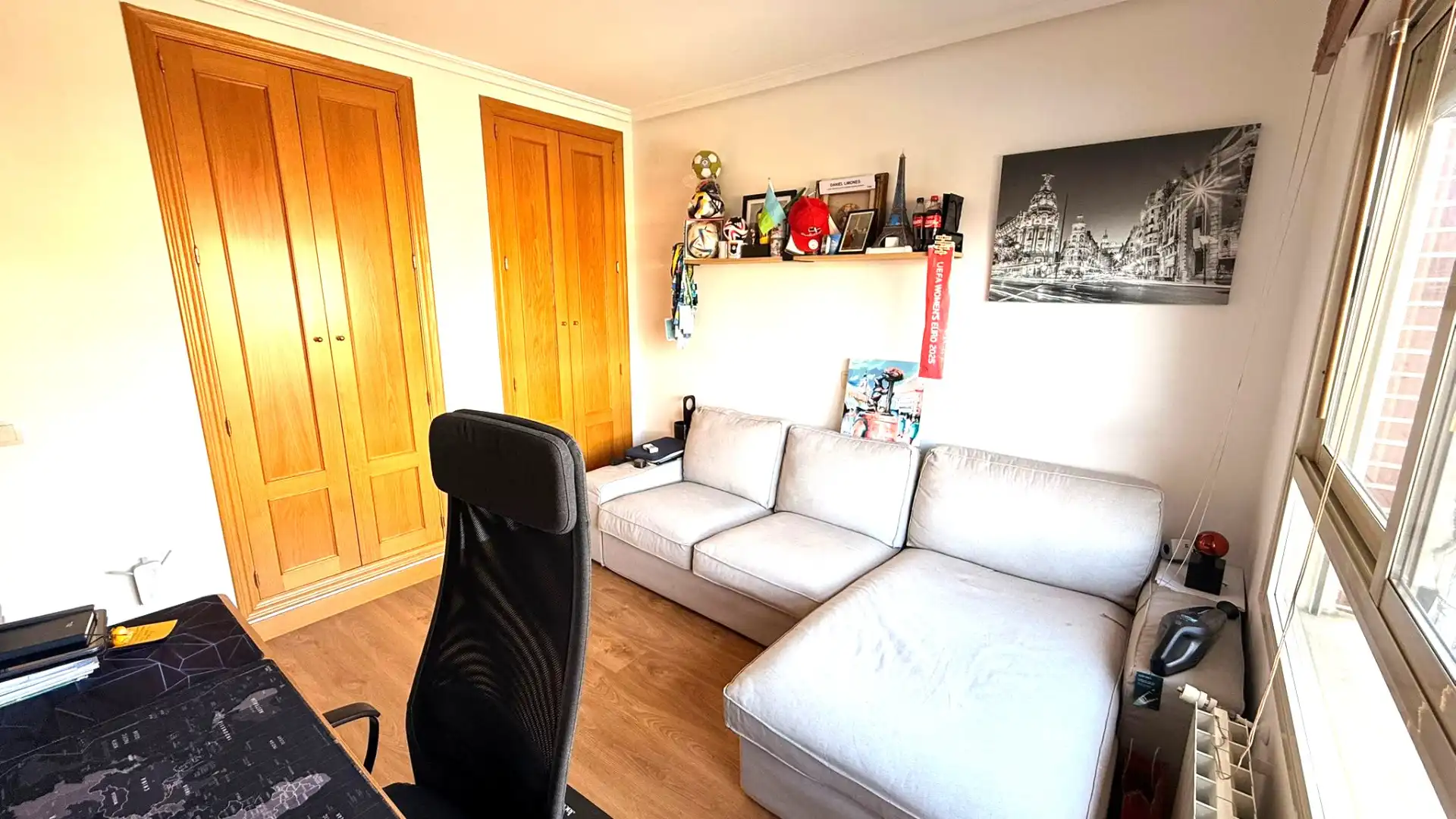 Habitación de Casa o chalet en venta en Madrid con Aire acondicionado, Calefacción y Jardín privado