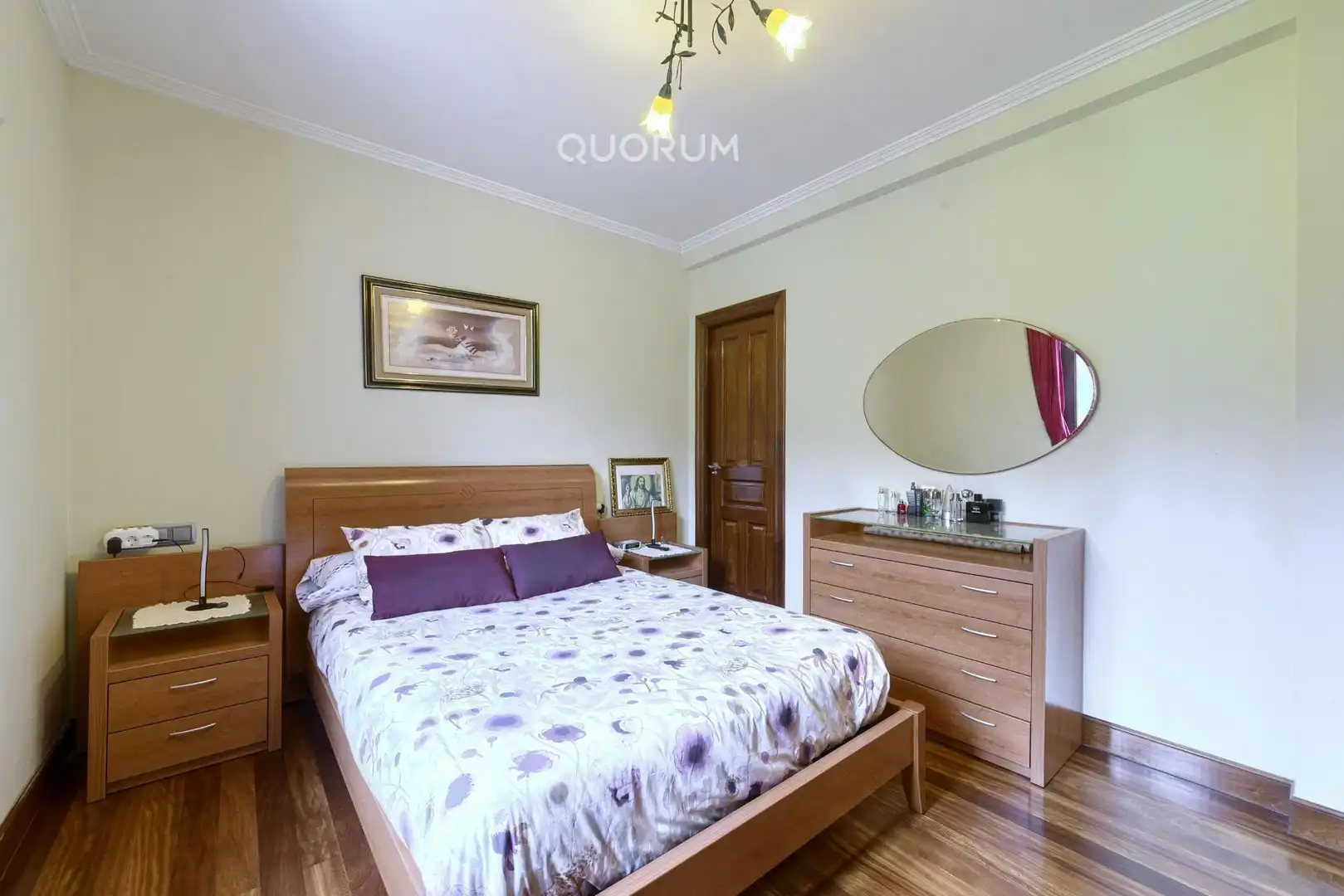 Schlafzimmer von Country house zum Verkauf in Bilbao  mit Heizung, Terrasse und Möbliert