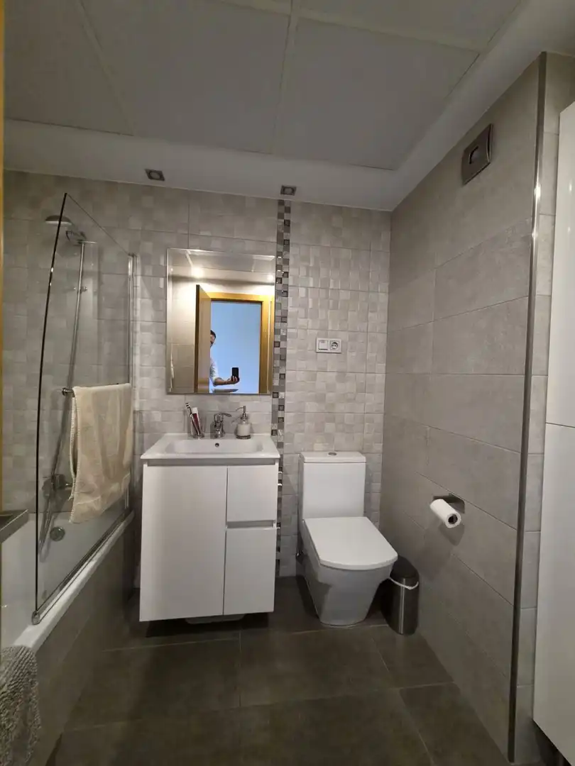 Bathroom of Flat for sale in Torremolinos  with Air Conditioner, Heating and Terrace