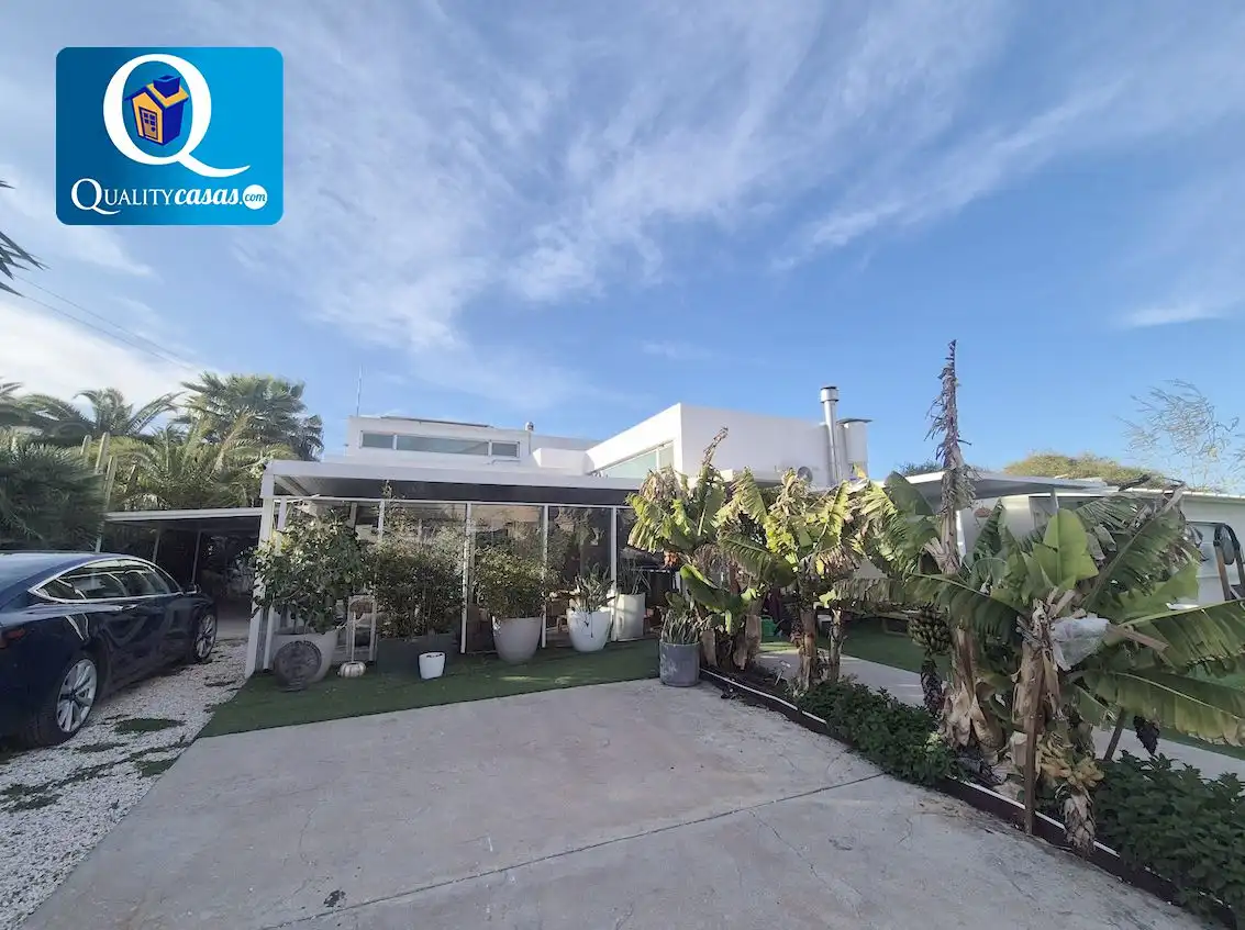 Vista exterior de Casa o chalet en venta en Mutxamel con Aire acondicionado y Terraza