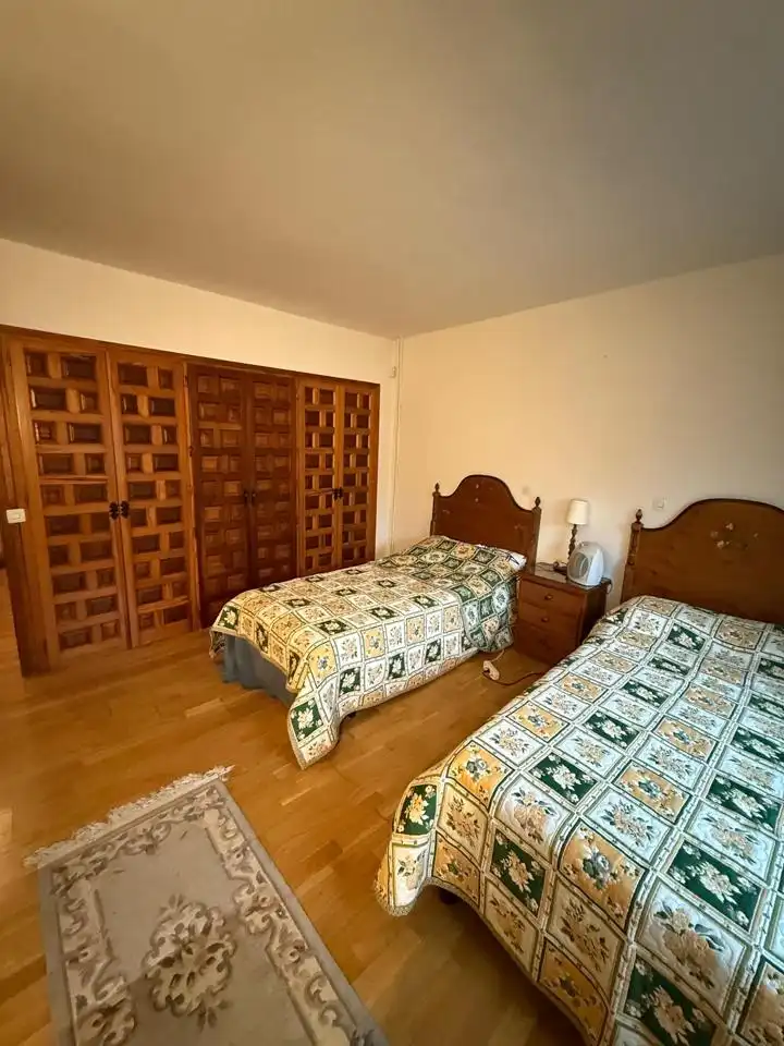 Habitación de Casa o chalet en venta en Castillejo de Mesleón con Calefacción, Jardín privado y Terraza