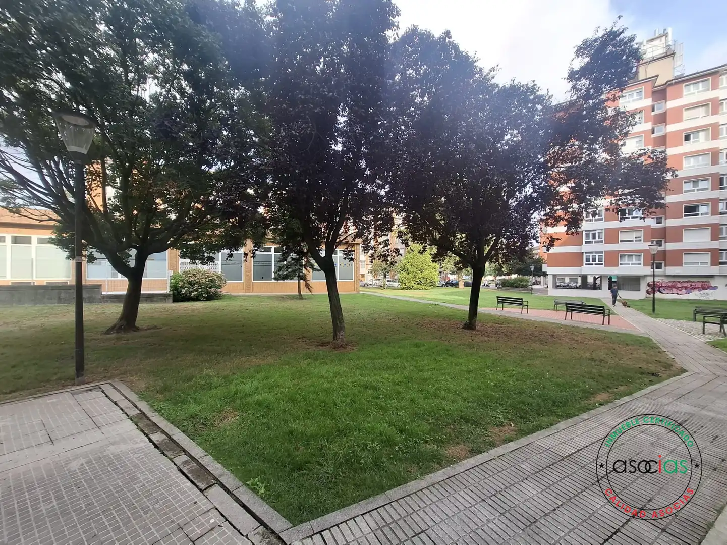 Parking de Piso en venta en Gijón  con Calefacción, Parquet y Trastero