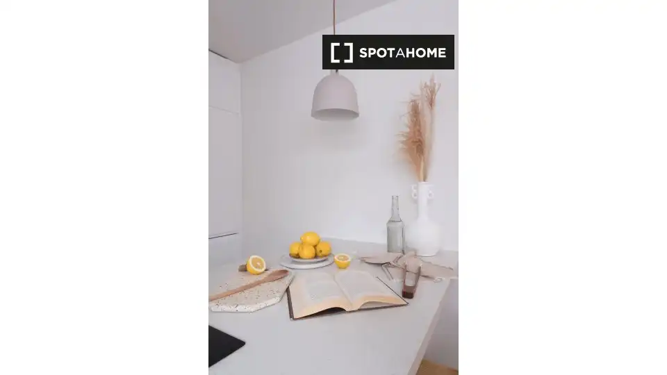 Flat for rent in Los Rosales