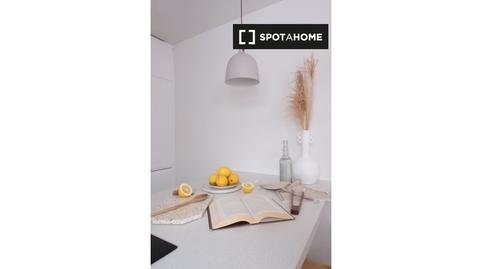 Photo 5 of Flat to rent in Los Rosales, Madrid